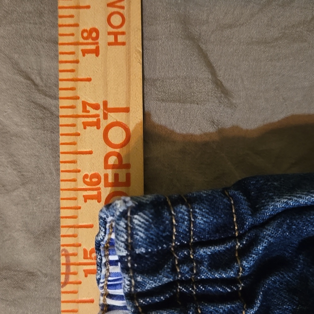 Capistrano Women's Dark Wash Straight Leg Denim Jeans - Picture 5 of 12